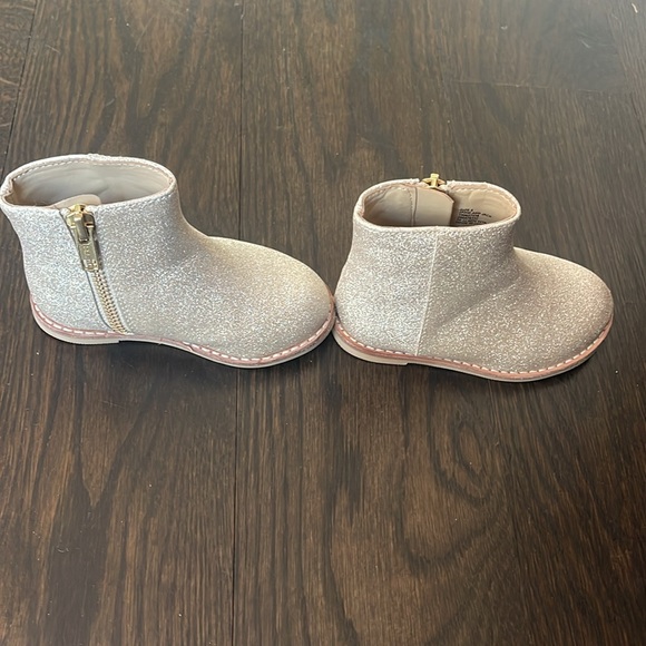 Janie and Jack gold booties - Picture 2 of 7